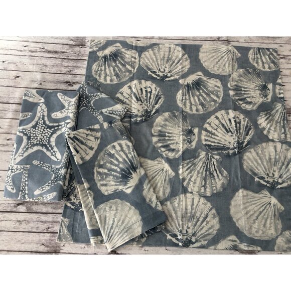 Pottery Barn Shell & Starfish Cotton Napkins Set/4 Beach Nautical - Picture 1 of 7